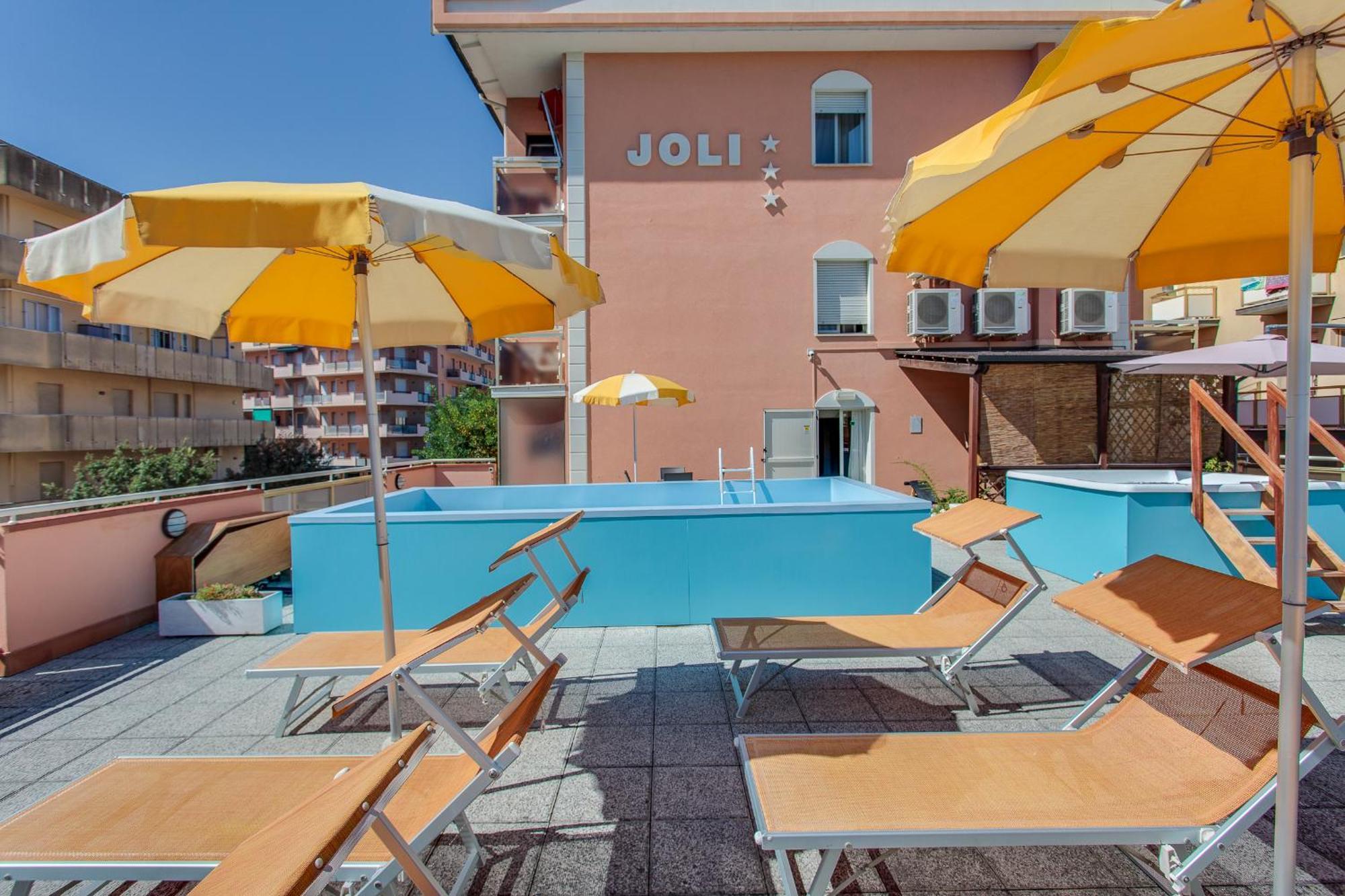 Joli