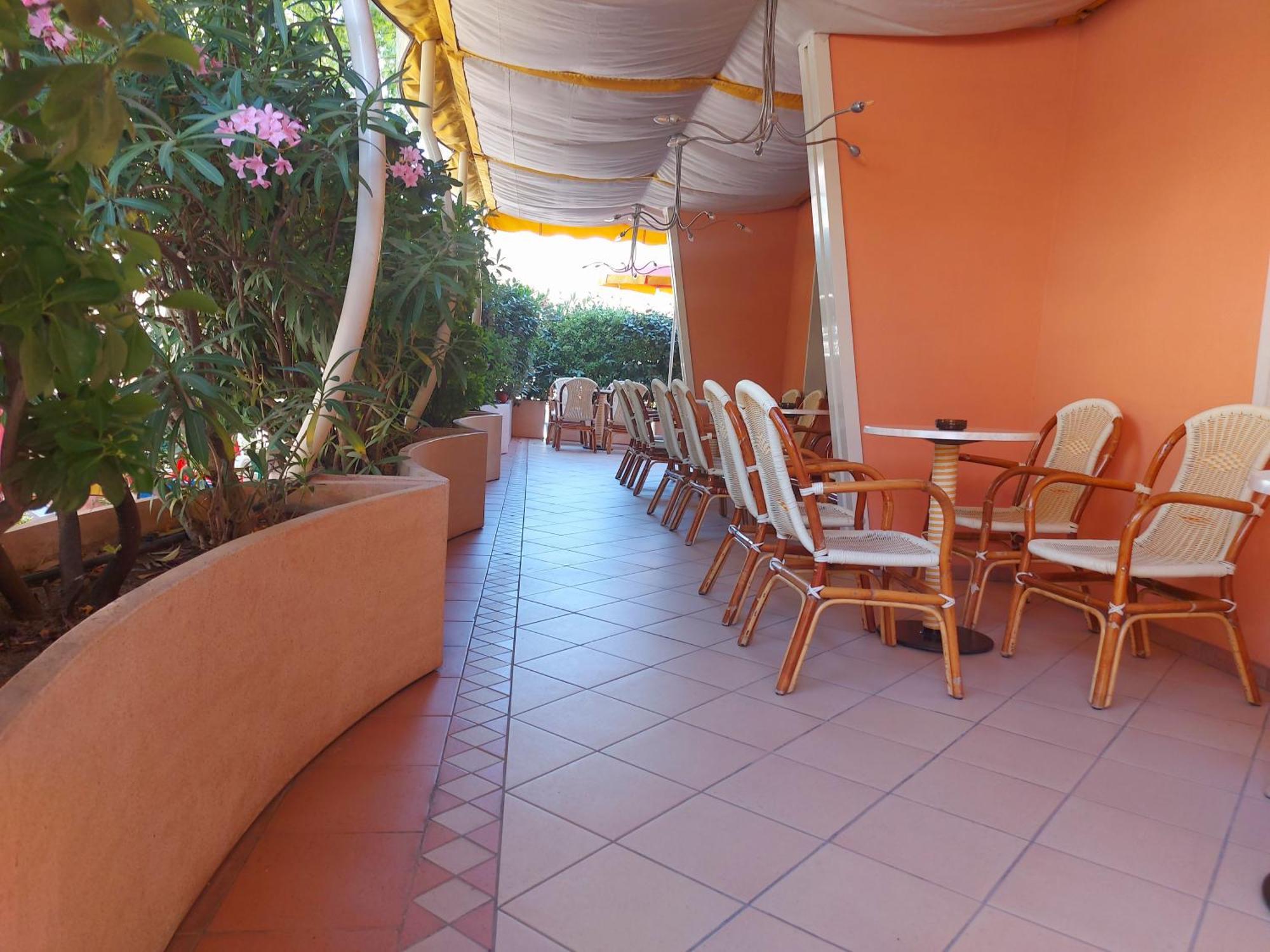 Hotel Joli 3*