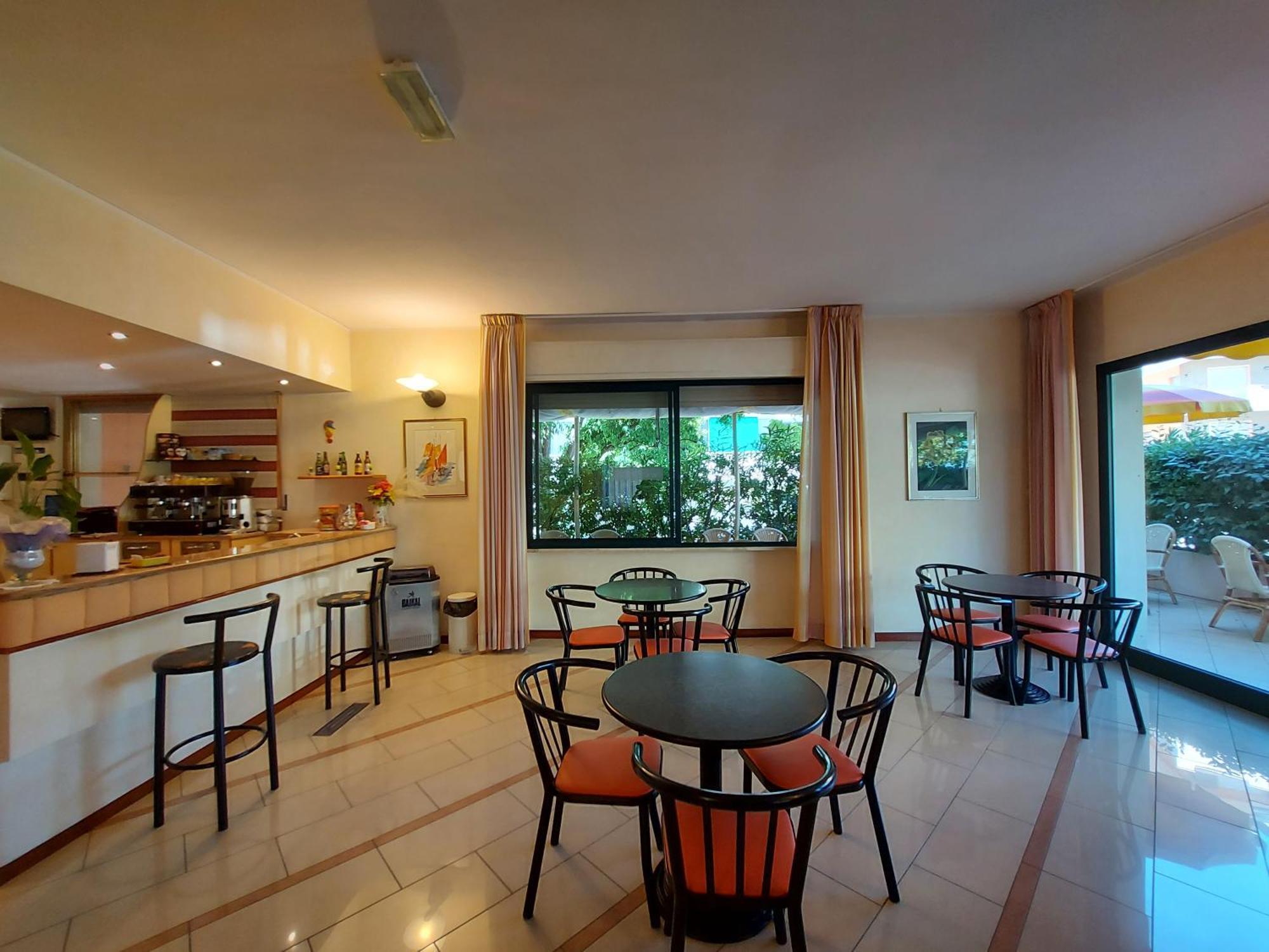 Hotel Joli Cesenatico